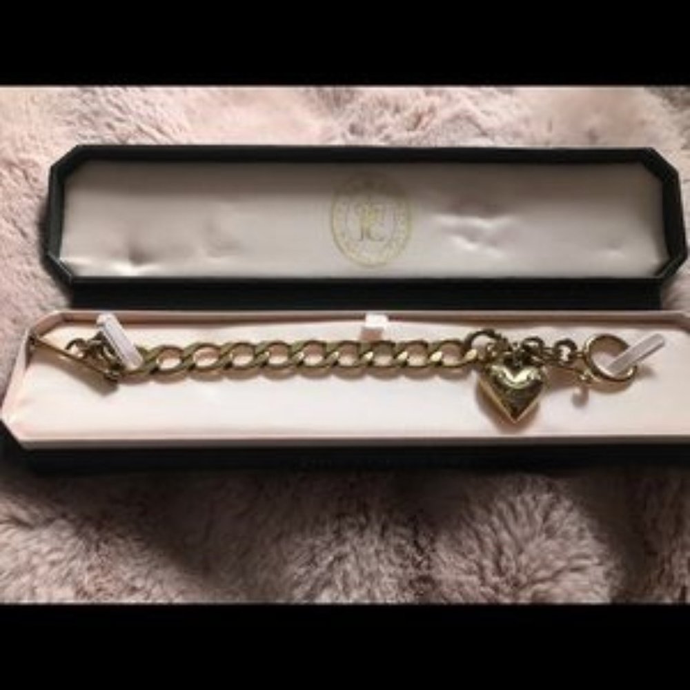 Juicy Couture Puffed Banner Heart Bracelet